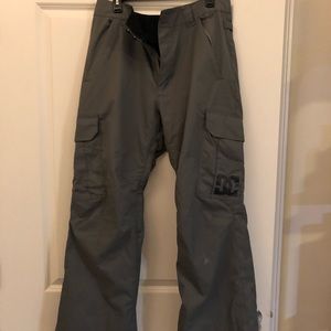 DC grey large snowboarding pants